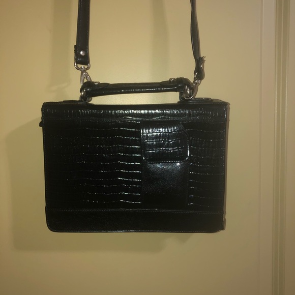 Purse - Picture 2 of 5